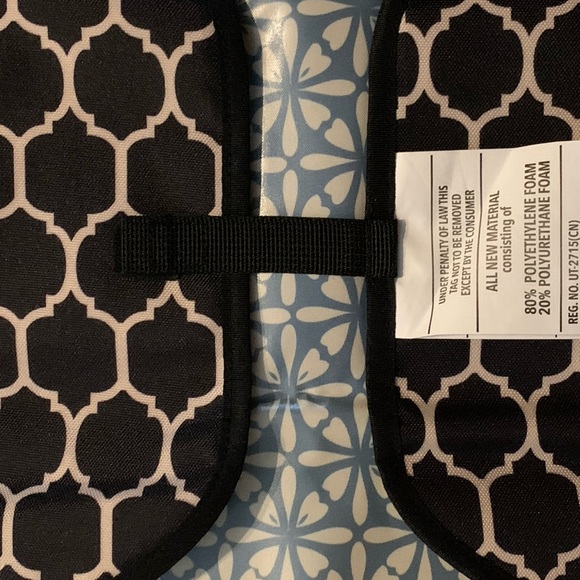 SKIP HOP baby diaoer changing station portable pad black geometric modern - Picture 10 of 10